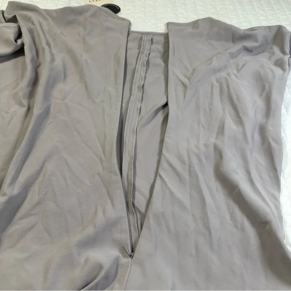 LUXELY By Maggy London Dove Gray Blouson Crew Neck Short Sleeve  Bodice THEO- - Picture 12 of 16